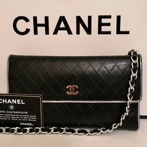 Chanel Matelasse Trifold Crossbody Clutch Purse